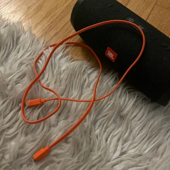 JBL Charge 3 - Waterproof Portable Bluetooth Speaker
